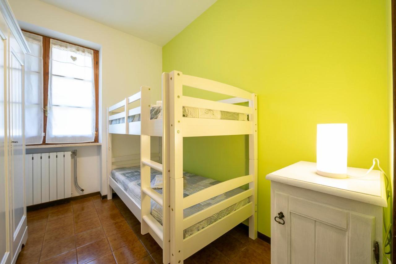 Villa Fiorita Apartments - Happy Rentals 西尔米奥奈 外观 照片